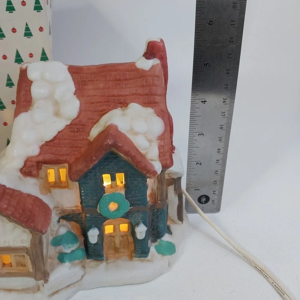 Vintage Christmas Village Lighted House 